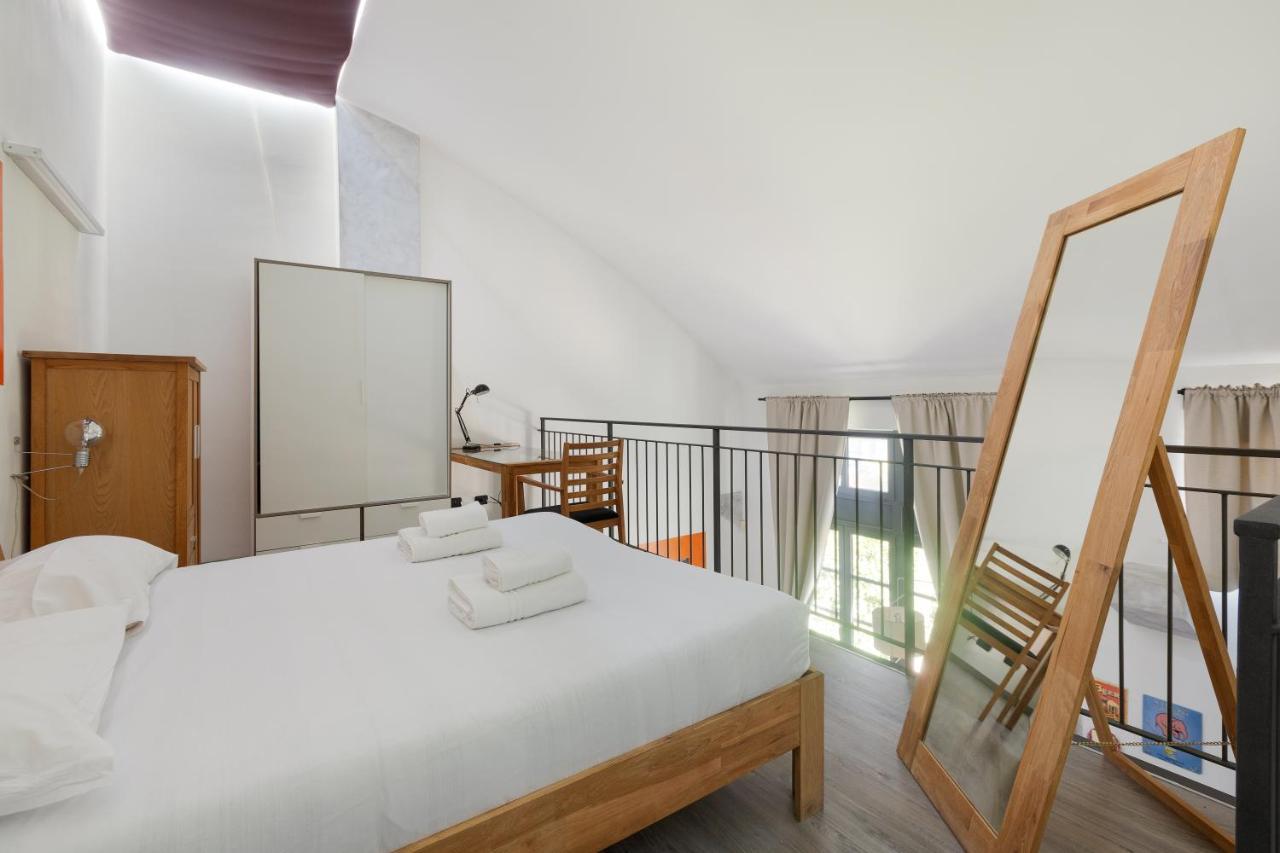 Guesthost - Milano Vigentino Loft With Terrace Exterior photo